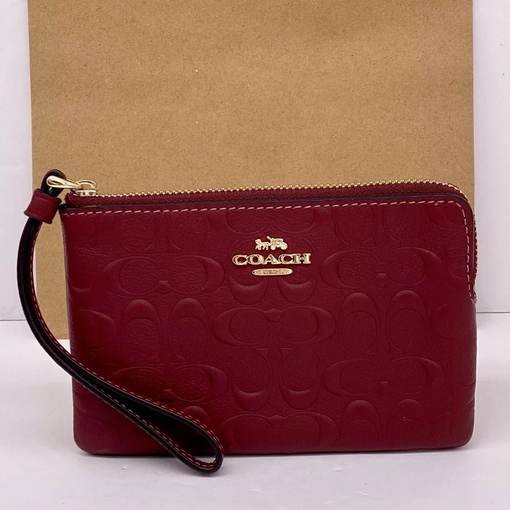 Coach Corner Zip Signature Leather Wristlet Wallet